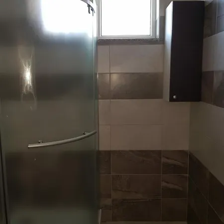 Apartament La Mare Нэводари